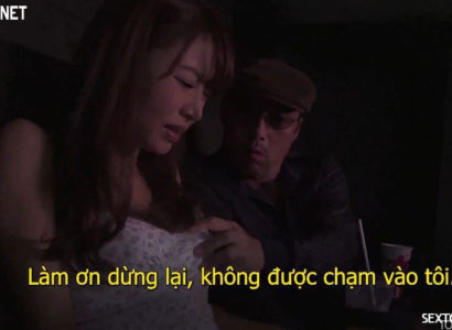 cuong-buc-o-rap-chieu-phim-vietsub